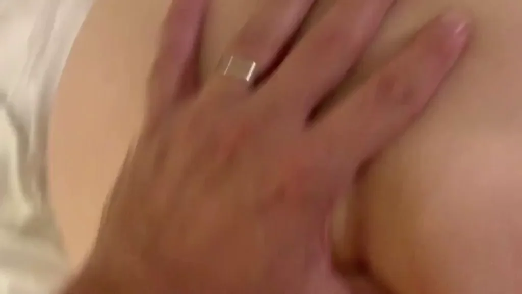 38yo Mom of 2 Loves Thick Cum Dripping Down Her Slutty Asshole