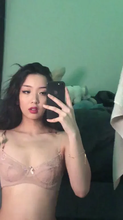 Would You Hug These Slutty Asian Curves? Teasing Mirror Selfie Seduction