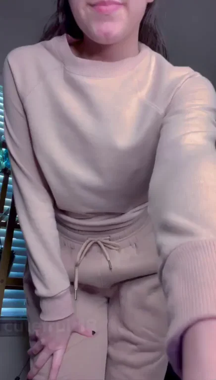 do you like petite girls with some booty?