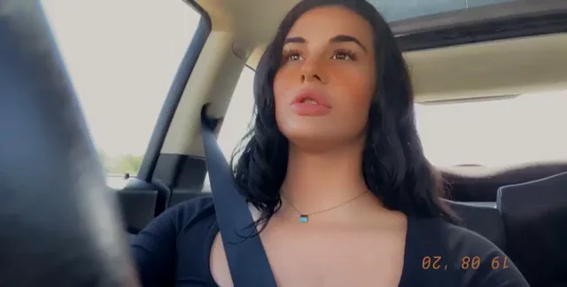 Road Head Slut with a Thick 8-Inch Futa Surprise ?