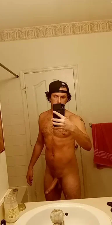 Who's Craving This Thick BWC in Their Slutty Life? 🍆💦