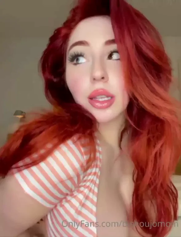 Ohhh Shiiit! 🔥 Redhead's Head-Swallowing Monster Tits 💦