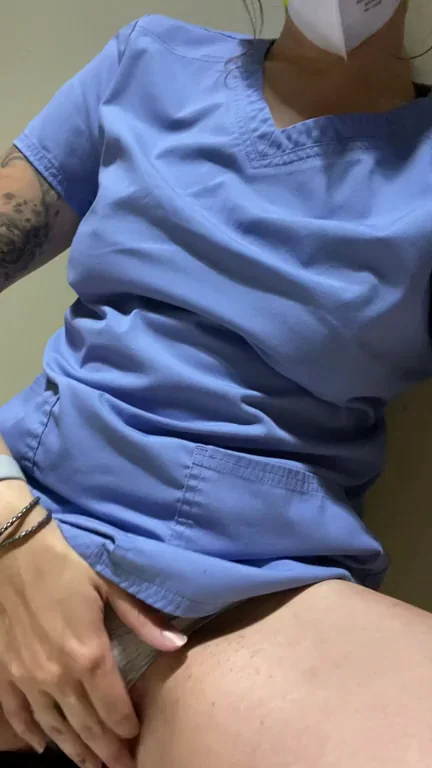 the hubby didn’t satisfy before work ?????? you’ll help me stay entertained, right?? ???