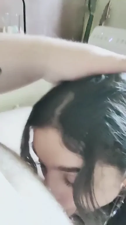 Good Morning Sloppy Wake-Up Blowjob