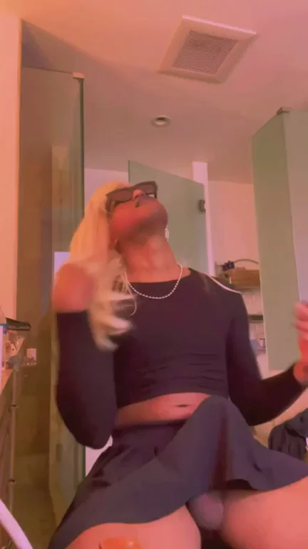 ????