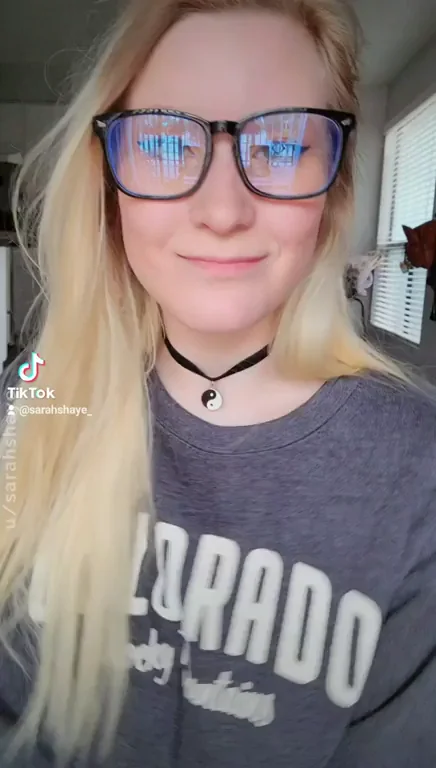 See her full video ?????and Collections Folder??? GET IT BEFORE ITS DELETED??