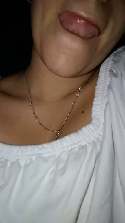 Can't Wait to Finger My Wet Slutty Pussy 😈👅💦