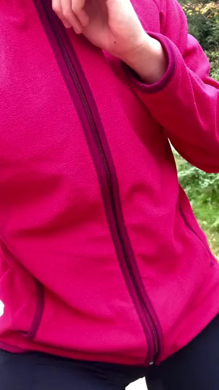 Couldn’t even resist to flash my tits while my workout, there are hikers all around me, i think the older saw me?