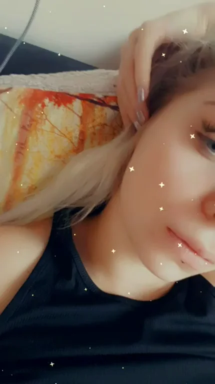 new year new me. Would you like to fuck me for a good start in 2022?