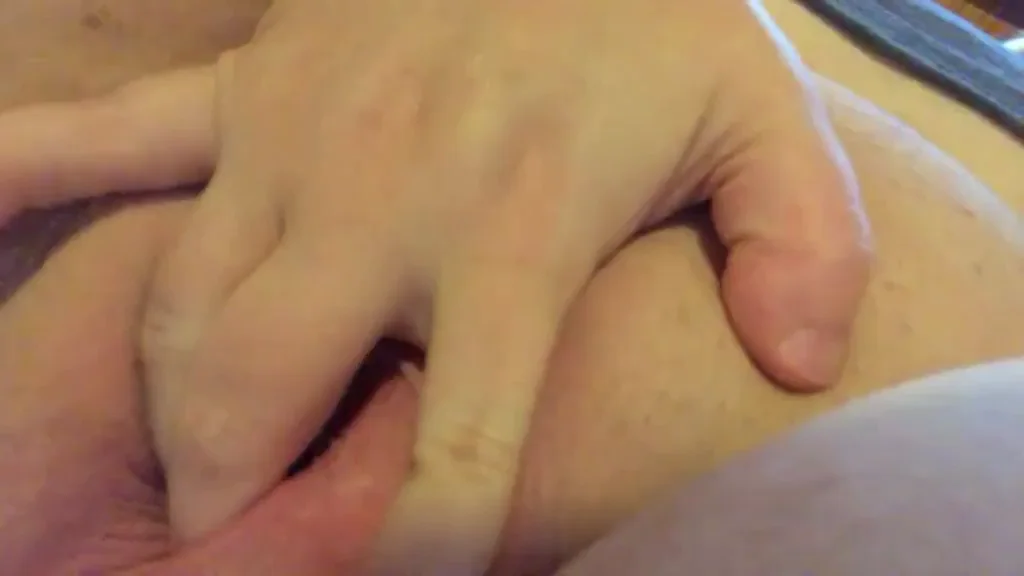 Fingering my wet pussy ?