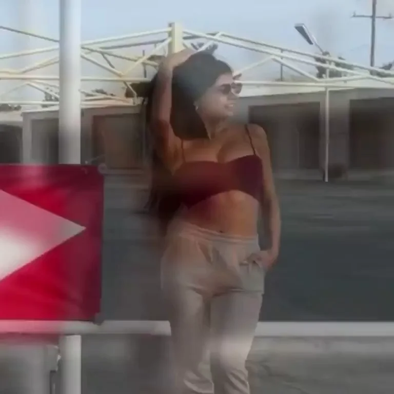 Mia Khalifa