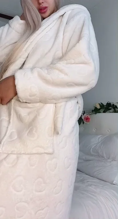 Am I a gf material or you would prefer to use me as a fuck toy?