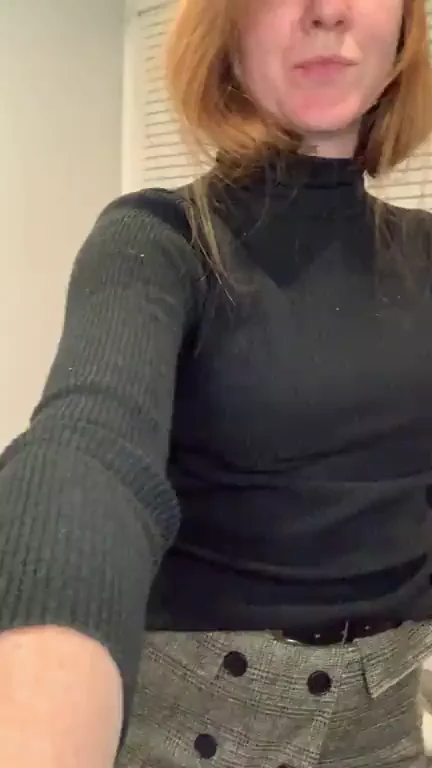 I want to let one lucky Redditor cum on my ass multiple times ?