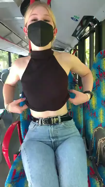Bus Driver Spies Petite Blonde Flashing Her Tiny Tits & Juicy Ass 😈🚌