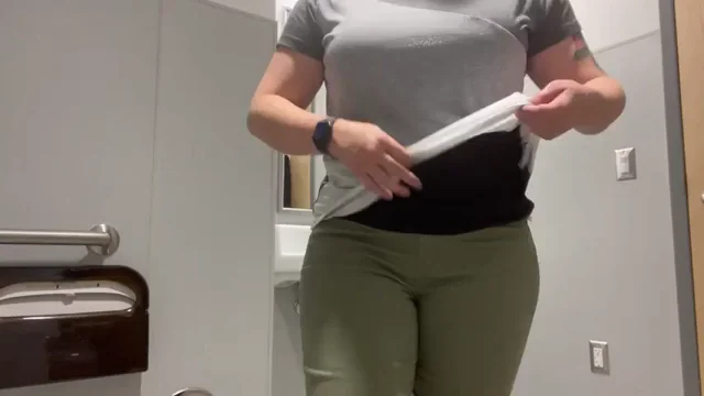 Office Titty Tease-day 💋👙 [F]