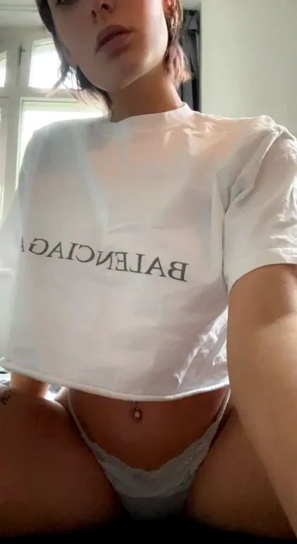 Would you play with my European teen body? ??