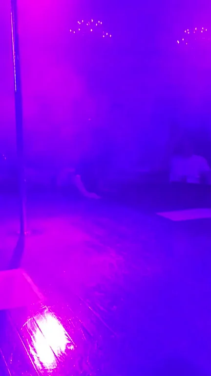 Mom's A STRIPPER!!!!!!!! (3)