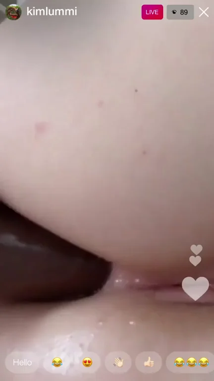 Insta Flash Slut Kumurumemi Oils Up & Spreads Her Juicy Holes 🍑💦