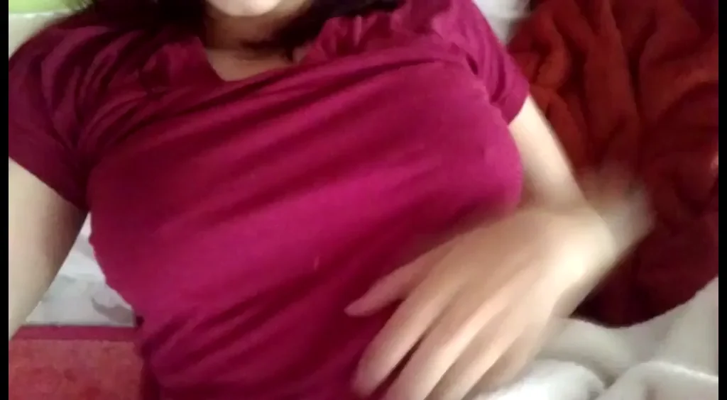 Cute Tease Flashes Her Perky Tits :3