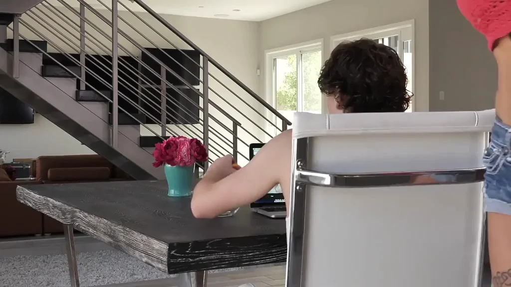 🔥 Horny MILF Catches Son Stroking to Porn & Lets Him Pound Her Juicy Pussy & Tight Ass 🍑💦