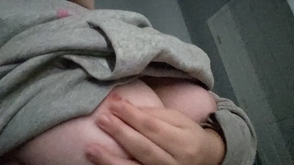 30F - My GF has no idea I like showing off to men.