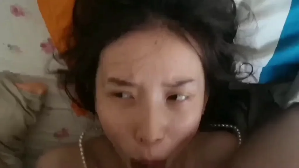 Expressive asian gets her mouth fucked