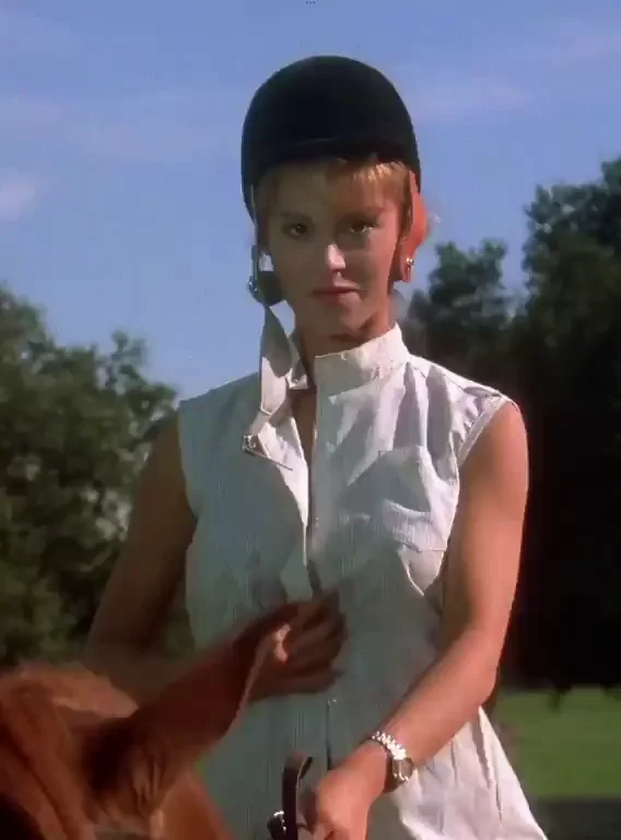 Betsy Russell