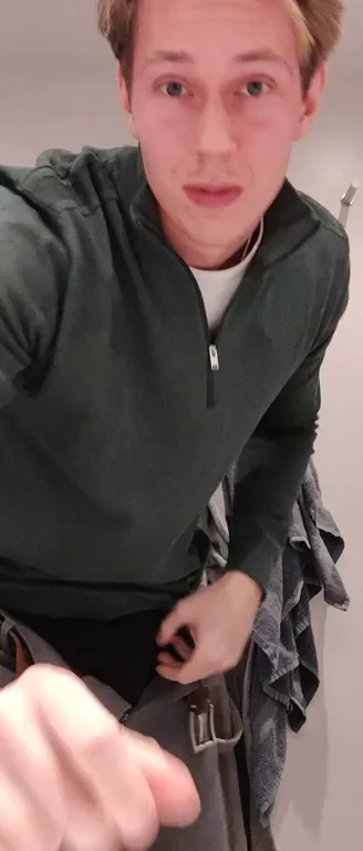 Watch This Hot Twink Cum Hard into the New Year! 💦🍾🔥
