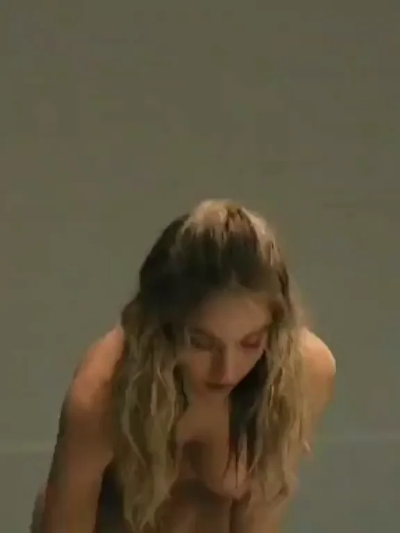 Sydney Sweeney's Massive Tits Bare and Bouncing