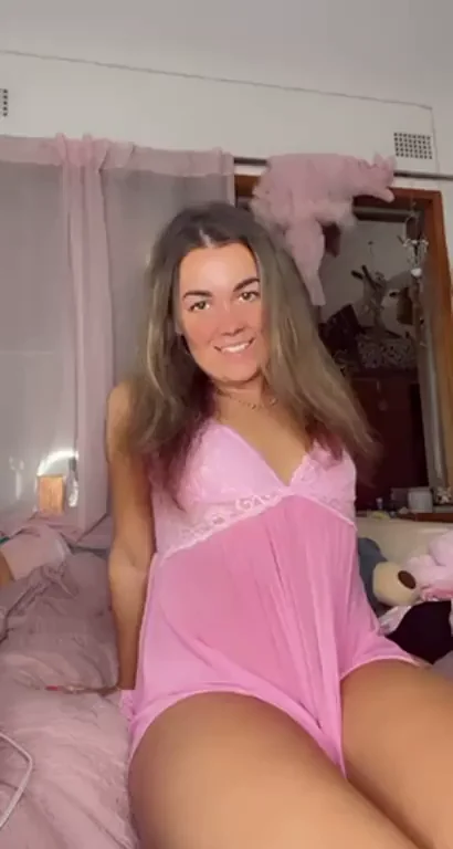 i got something ur gf doesnt ;P