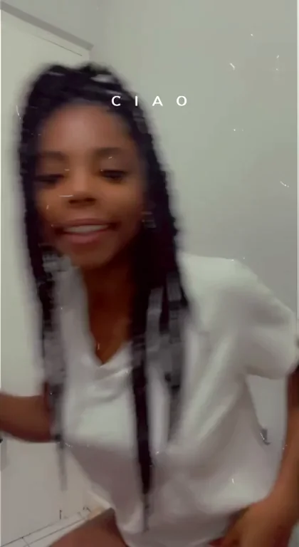 Upvote for my perky titties ??