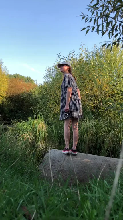 🍑 Juicy Asian Ass Tease: Sweet Enough for a Date? 😏