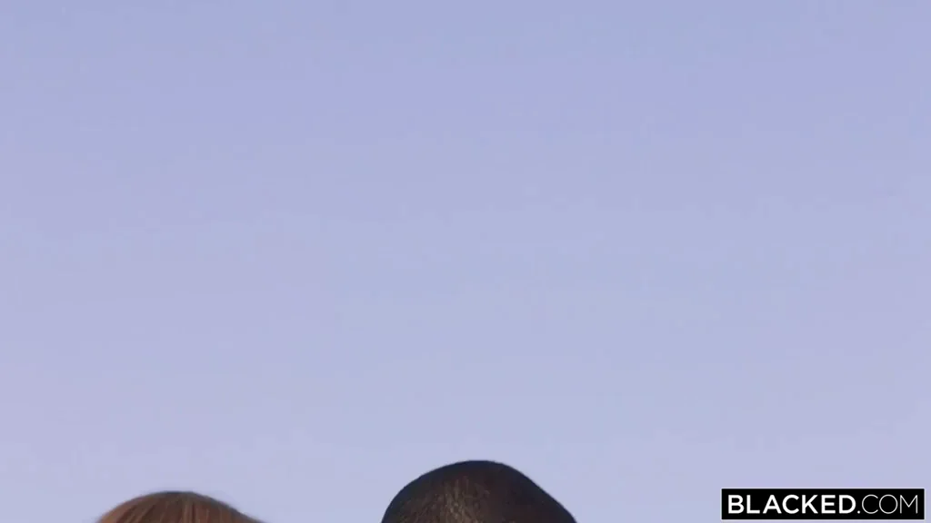 Fiery FFM Threesome: Jia Lissa, Little Dragon Suck Face with Darrell Deeps' BBC