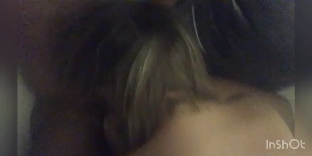 Blindfolded Hotwife Slurps Stranger Cock 😈🍆💦