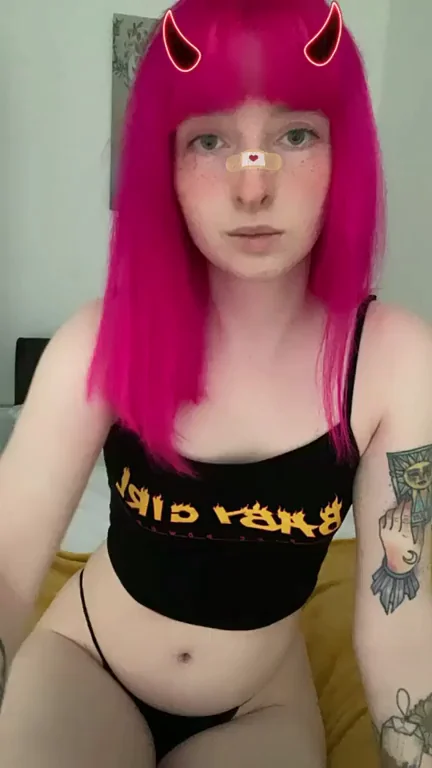 let me be your lil demon slut??