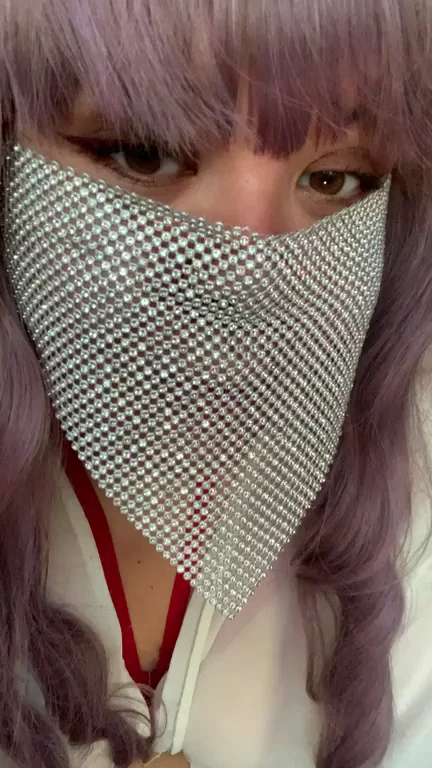 (F18) Quick Goodnight Tease in Red Lingerie 😘💋