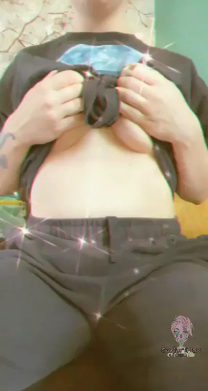 Petite Titties Tease and Bounce Temptation