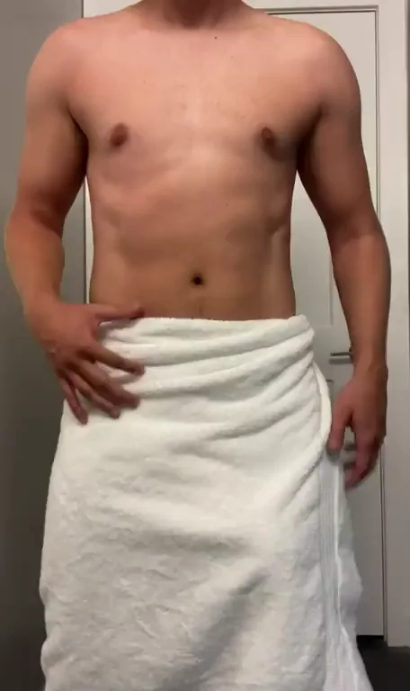 Join me in the shower? (M30)