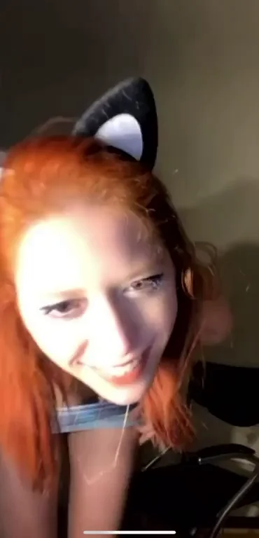Red head freak