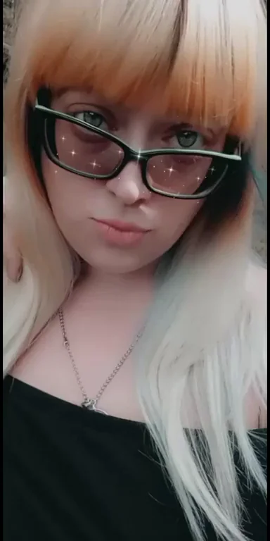 Chubby Goth Slut Flashes Her Massive Areola Tits Outdoors