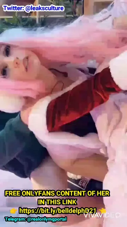 TikThot Cosplay Sluts Suck & Spread for Holiday Leaks