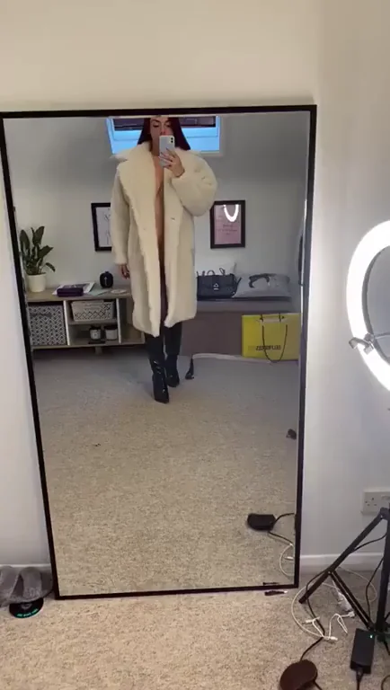 Furry Coat Tease: Nude Knockout at Your Doorstep
