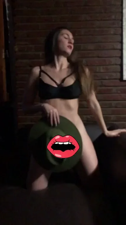 Want to see what's under the hat naughty boy? ????