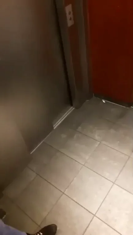 🔥 Viral Elevator Slut Sucks Cock Hard! Full 5min BJ Don't Miss 🍆💦