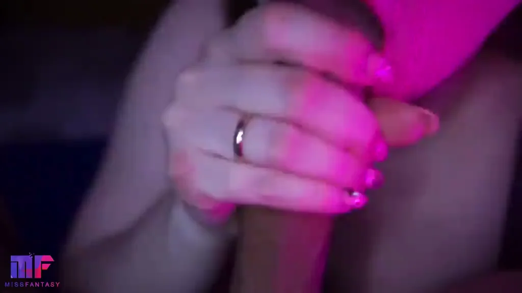 💦 Slutty Babe's Handjob Cum Blast Closeup 🔥