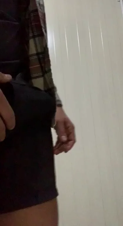 Your Hot Trainer Stretching His Thick Cock Post-Workout 💦🍆