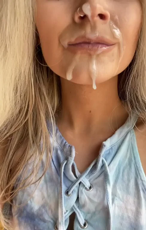 Blonde Babe's Cum-Face Bliss 😍💦 Thick Loads Drip Everywhere!