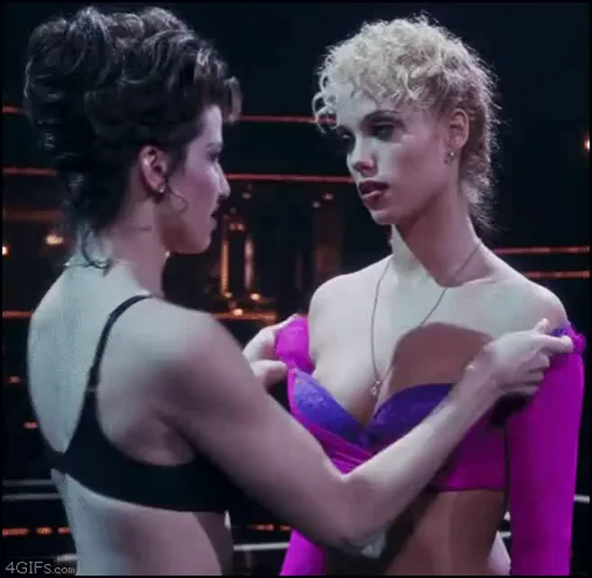 Elizabeth Berkley & Blonde Bombshell Tease in Shiny Leotards 🔥💋