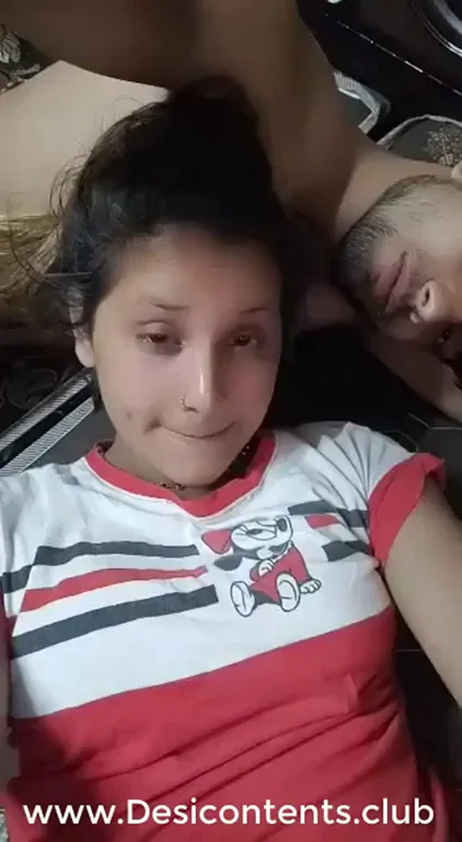 ?? Desi girl sex with her Lover no one in home ? [Link In Comment] ??