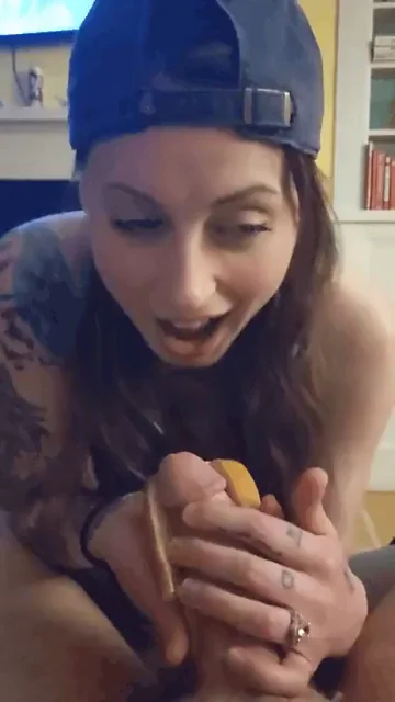 😜 Cheeky Banana Suck GIF to Brighten Your Horny Day 🍌💦
